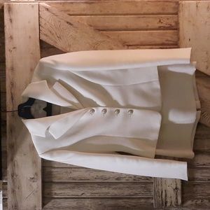 Tahari White matching blazer and skirt NWT with shimmer
